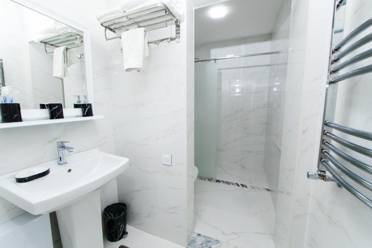 Alfa Hotel Baku Kültér fotó